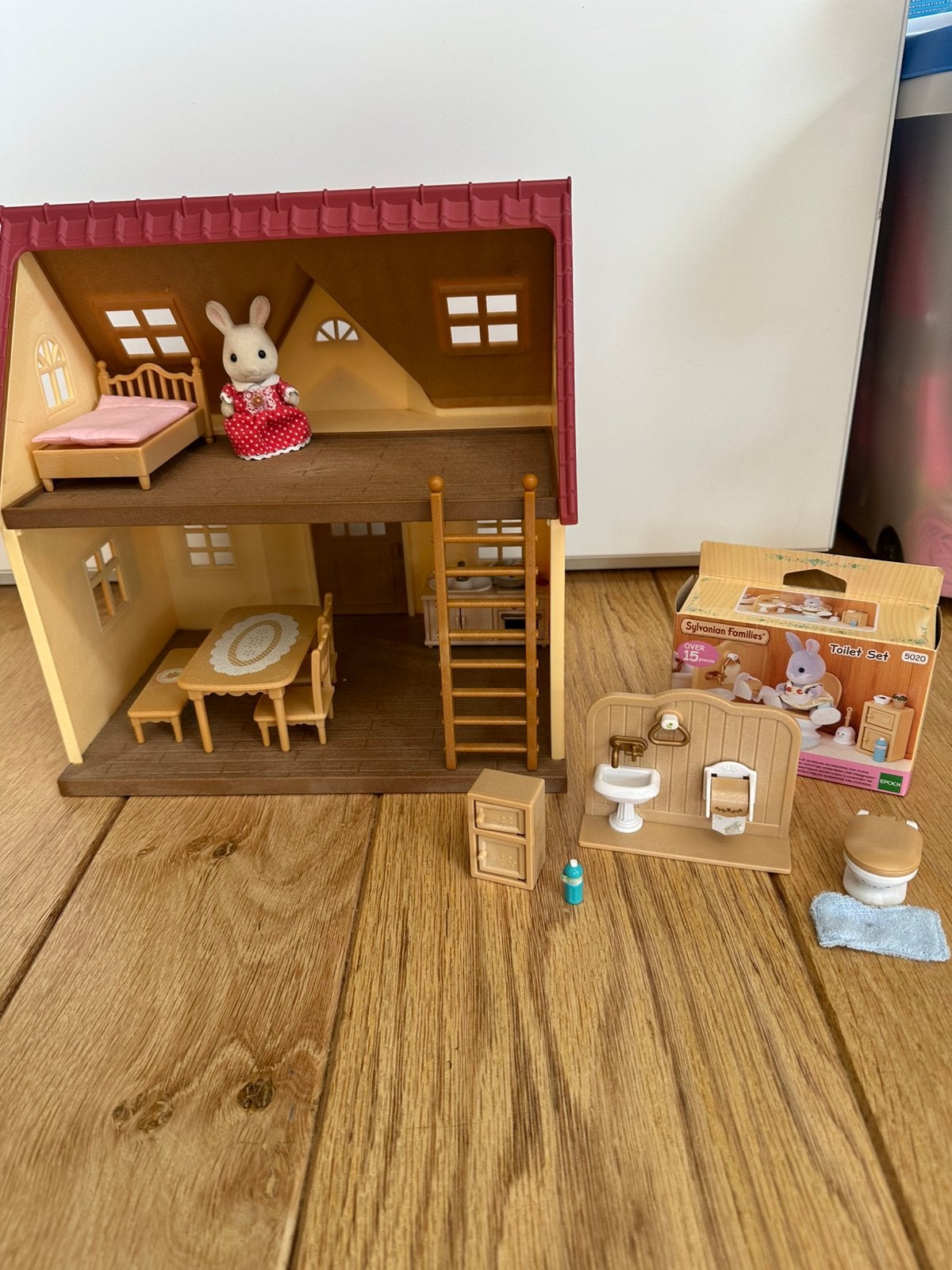Sylvanian Families huis + toiletset, Kinderen en Baby's, Ophalen, Zo goed als nieuw