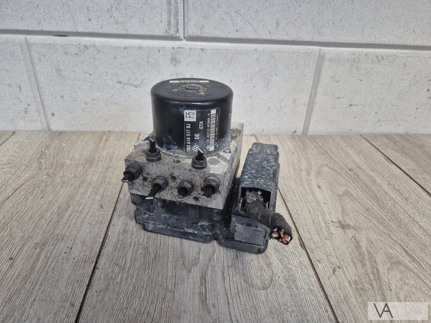 ABS pomp VW Golf 6 / Audi A3 / Seat Leon 1k0614517bj €300, Gebruikt, -, Volkswagen, -