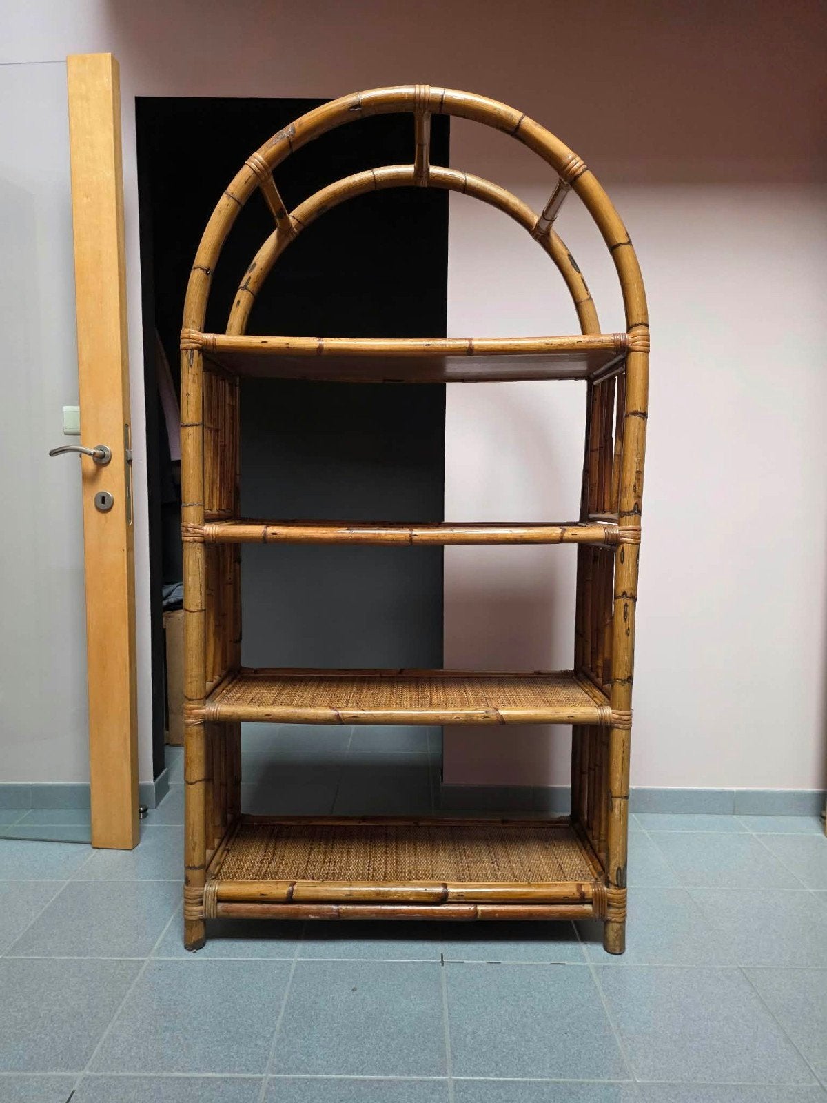 Étagère ou bibliothèque en rotin et bambou années 70, Enlèvement