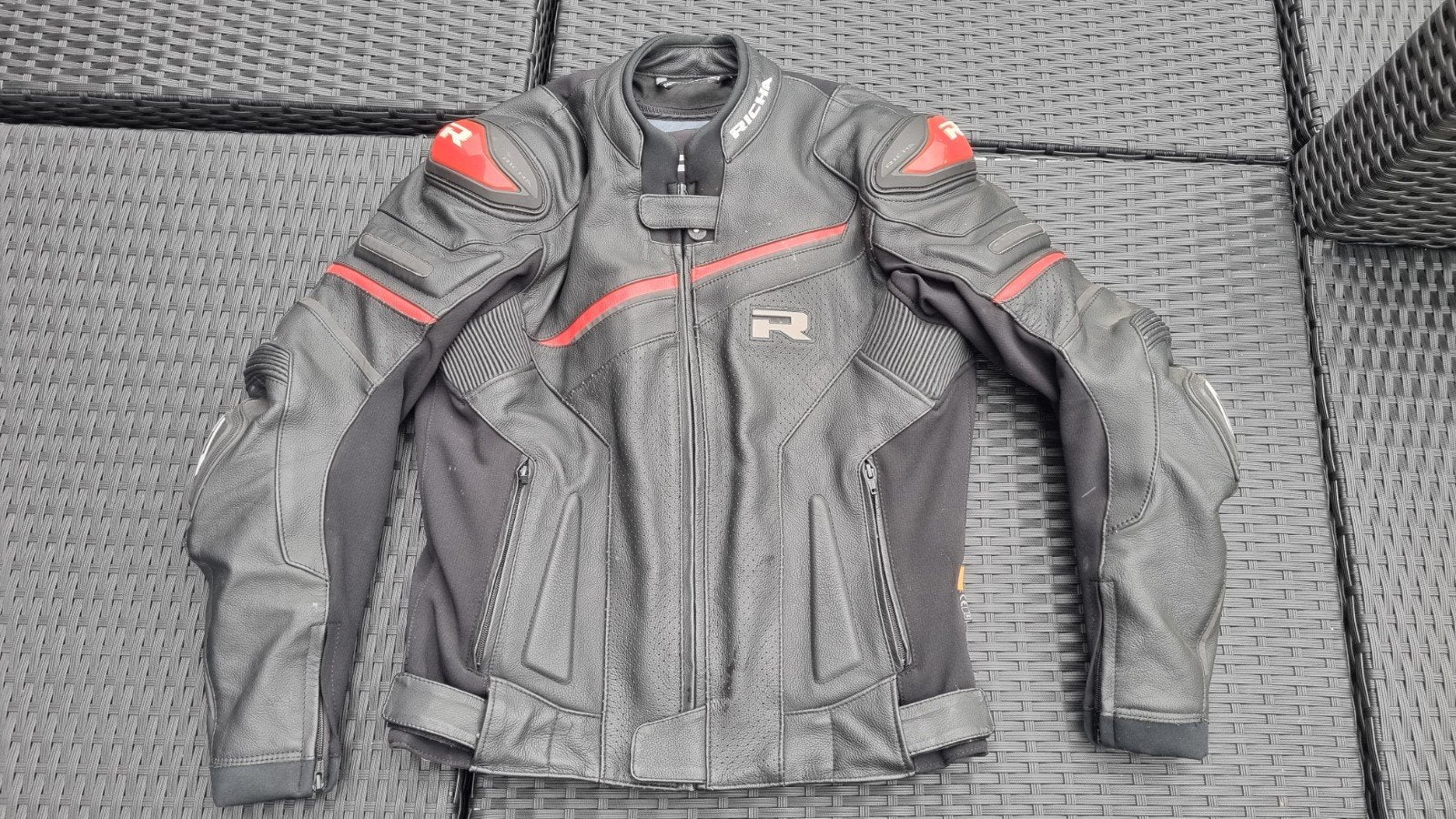 Richa motorjas, Motoren, Kleding | Motorkleding, Ophalen