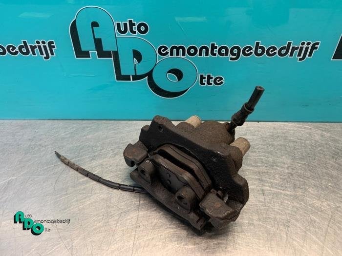 Etrier de frein (pince) arrière droit d'un BMW 3-Serie (3-S, -, 3 mois de garantie, Utilisé, -