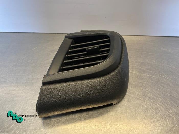 Luchtrooster Dashboard van een Toyota Pro-Ace (Pro-Ace 16-), Gebruikt, -, -, Ophalen of Verzenden