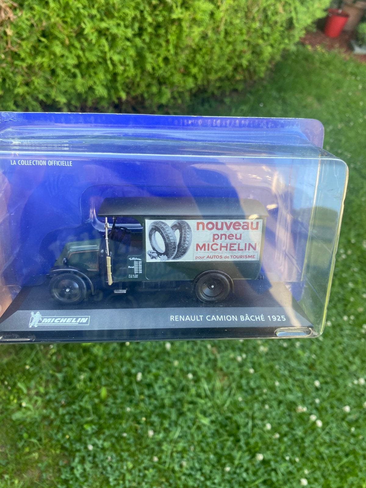 Vrachtwagen met dekzeil Renault 1925 1:43, Hobby en Vrije tijd, Verzenden, Zo goed als nieuw