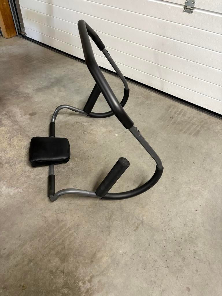 Zeer goede sit up toestel, Sport en Fitness, Ophalen, Zo goed als nieuw