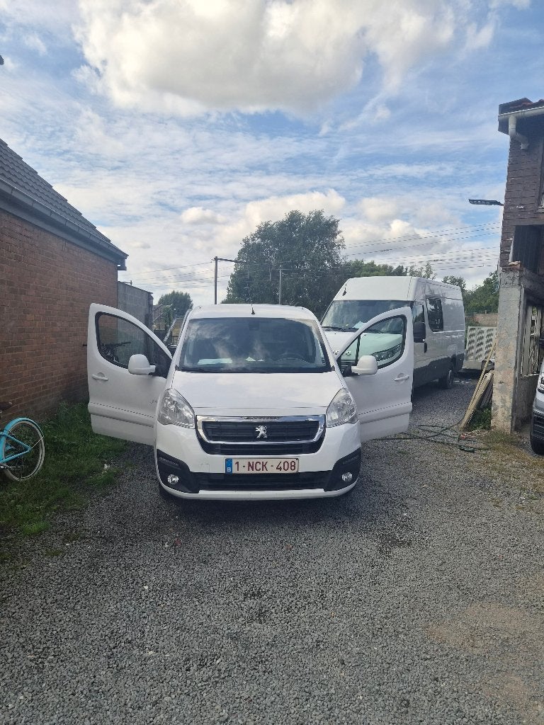 PEUGEOT, Auto's, 4 deurs, Stof, Wit, Bedrijf