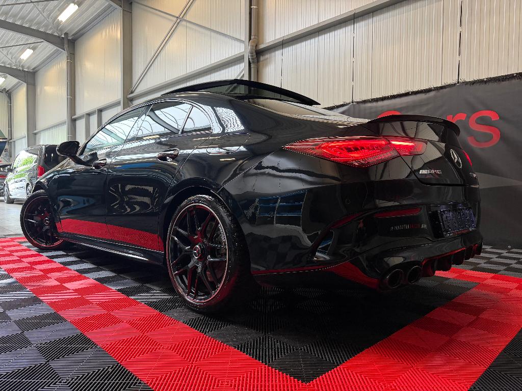 MERCEDES CLA AMG 45 Turbo 4 MATIC/Pano/Star Roof/Red Belts/, Autos, CLA, Achat, Entreprise, Noir