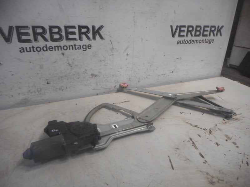 VITRE MECANISME ELECTRIQUE DROIT Astra G (F07) (13696a), Brose SE, Opel, Droite, Info@brose.com