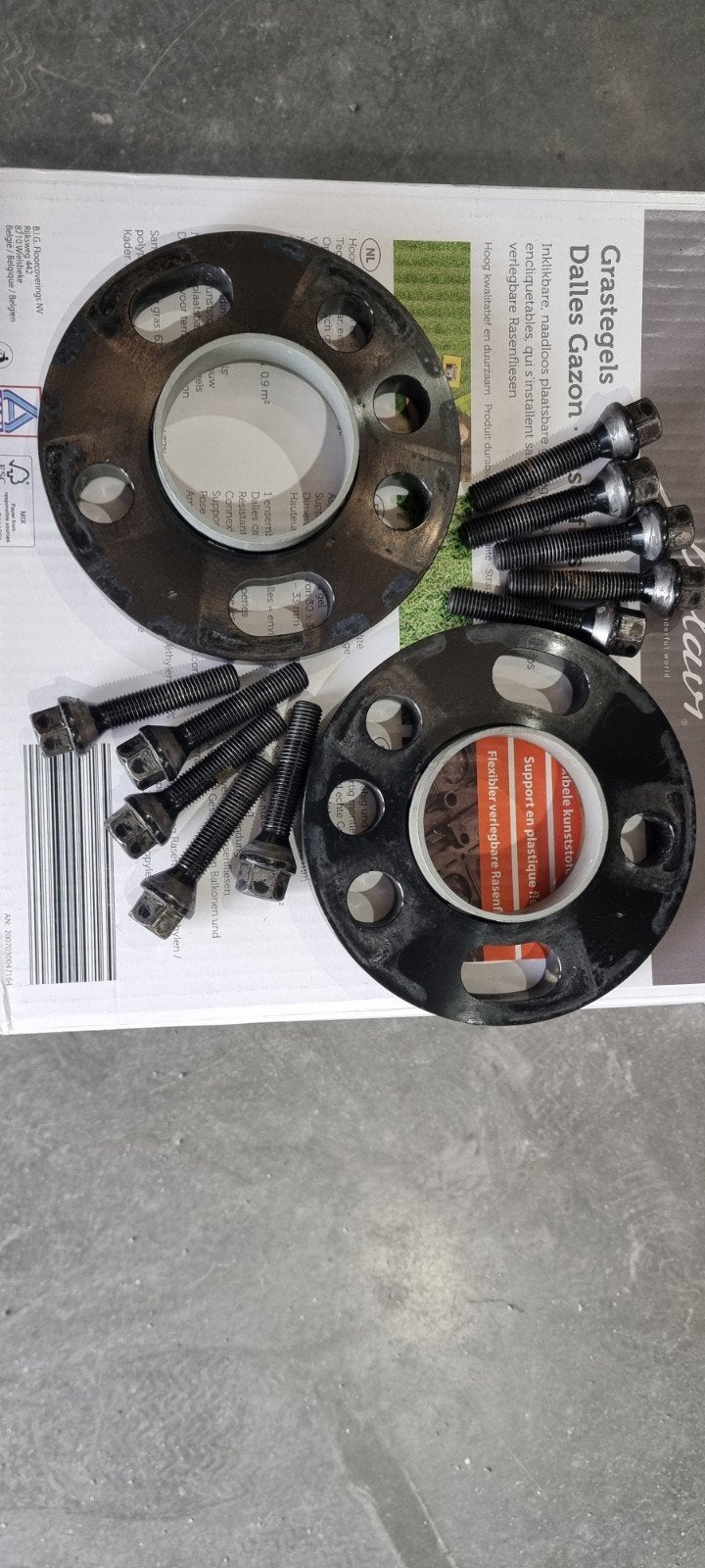 Entretoises / cales /elargisseurs / Adapters BMW, Autos : Pièces & Accessoires, Enlèvement ou Envoi