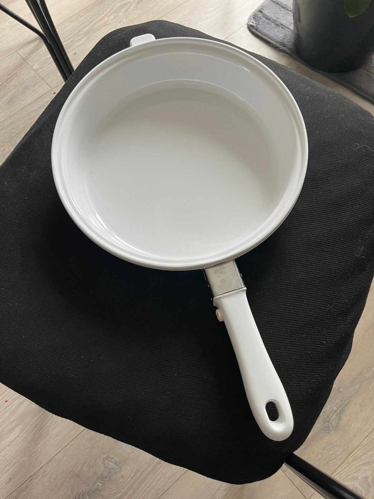 Grande Poêle/ sauteuse en Arcoflam 26cm/6cm, Enlèvement, Comme neuf, Verre, Poêle à frire