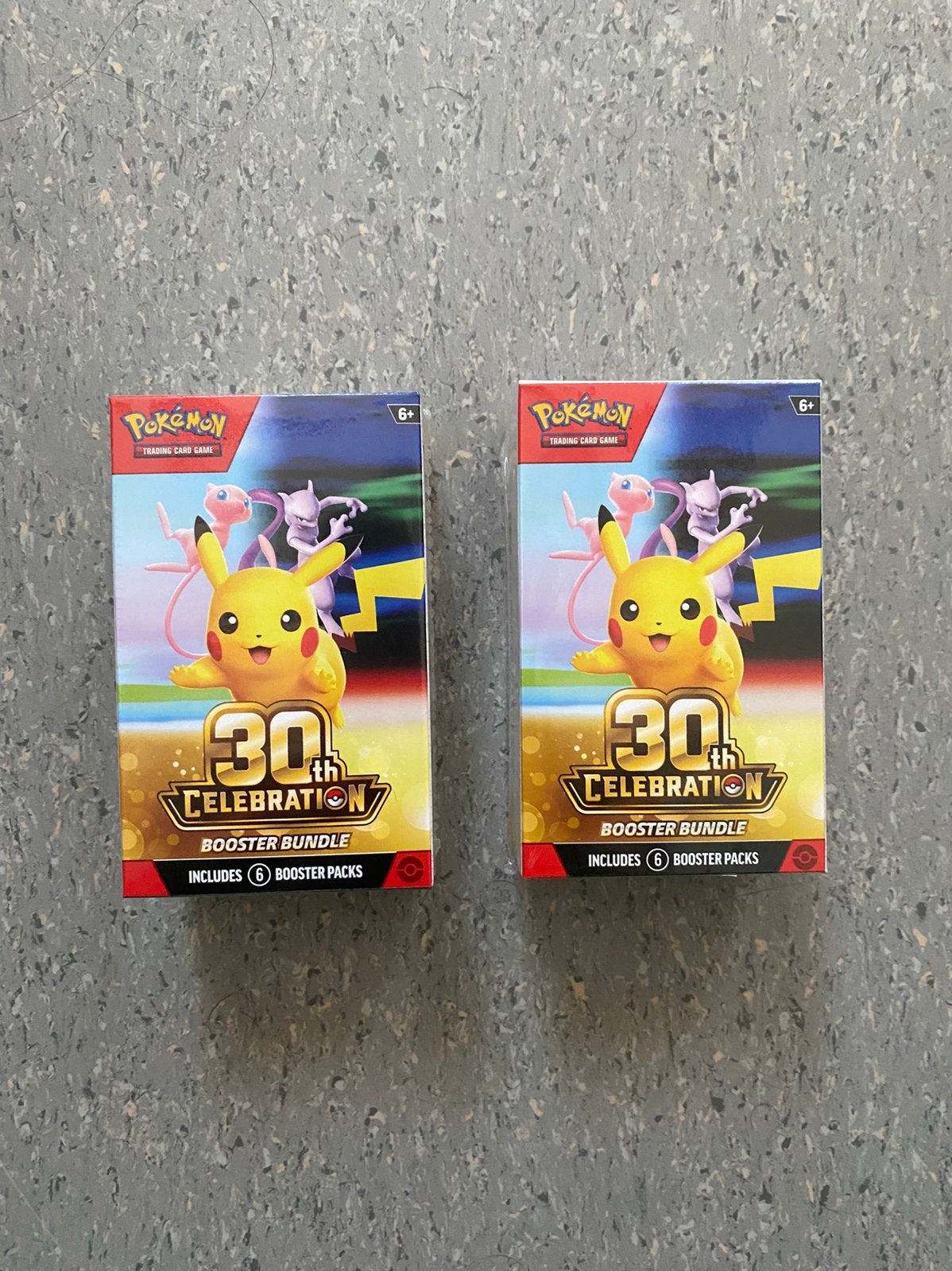 Pokémon 30th Celebration boosterbundle, Ophalen of Verzenden, Nieuw