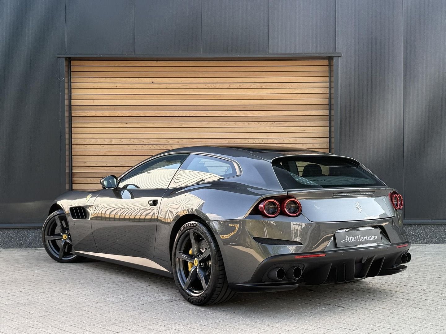 Ferrari GTC4Lusso T 3.9 V8 LIFT|PANO|P.DISPLAY|CARBON, Autos, Ferrari, Achat, Entreprise, Automatique, Essence