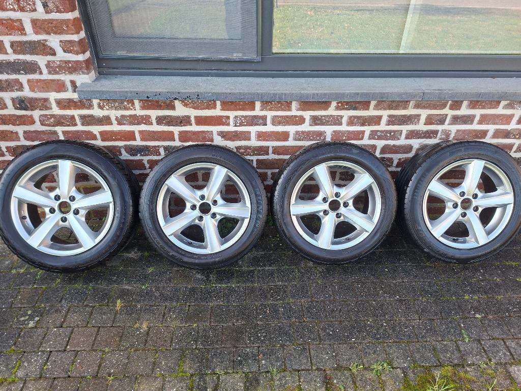 Dezent velgen met Dunlop zomer banden 205/55R/6, Autos : Pièces & Accessoires, Pneus & Jantes, Pneus et Jantes, Pneus été, 16 pouces