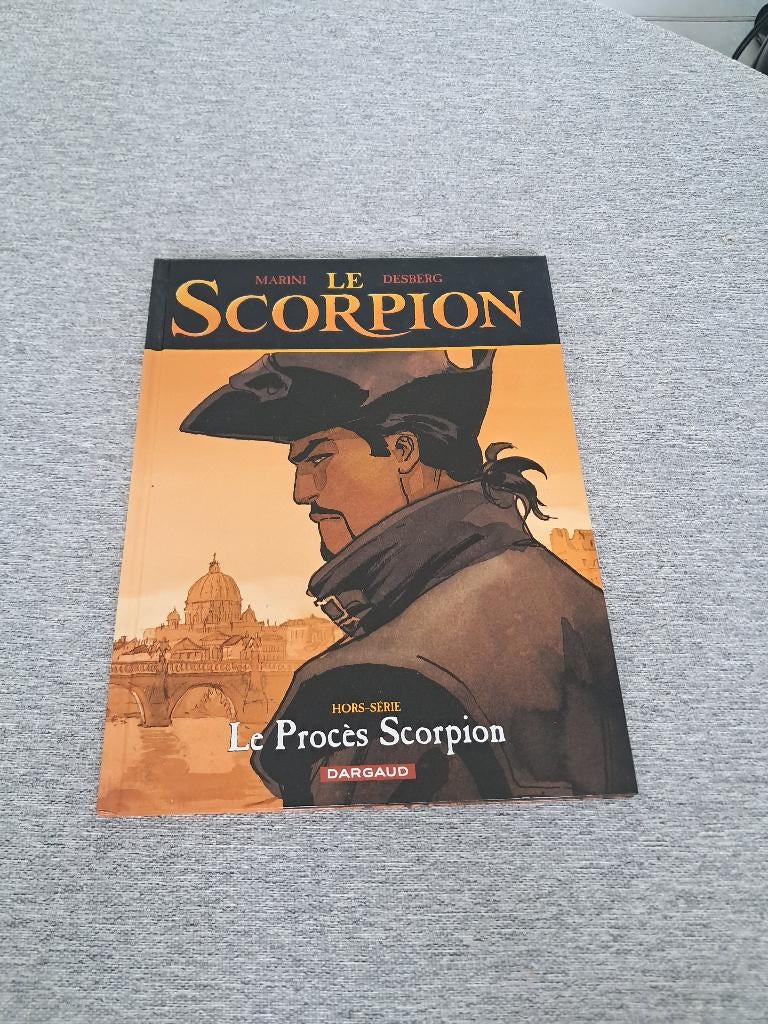 Le Procès Scorpion 2007 Hardcover, Une BD, Enlèvement ou Envoi, Comme neuf