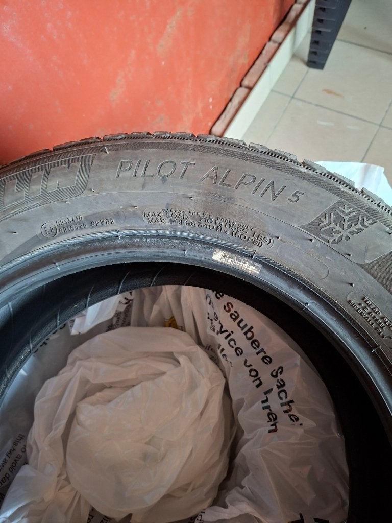 Pneus d'hiver, Autos : Pièces & Accessoires, Pneus hiver, 16 pouces, Véhicule de tourisme, 205 mm