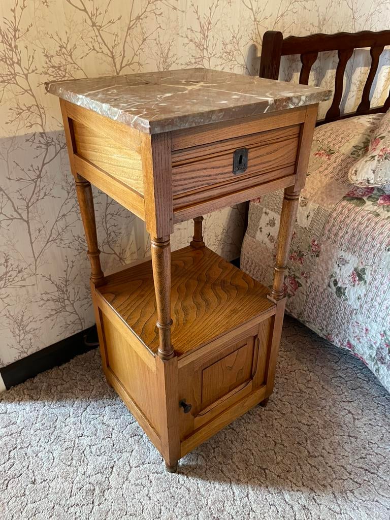Table de nuit, Maison & Meubles, Chambre à coucher | Tables de chevet, Utilisé, 70 cm ou plus, Moins de 45 cm, Bois, Enlèvement