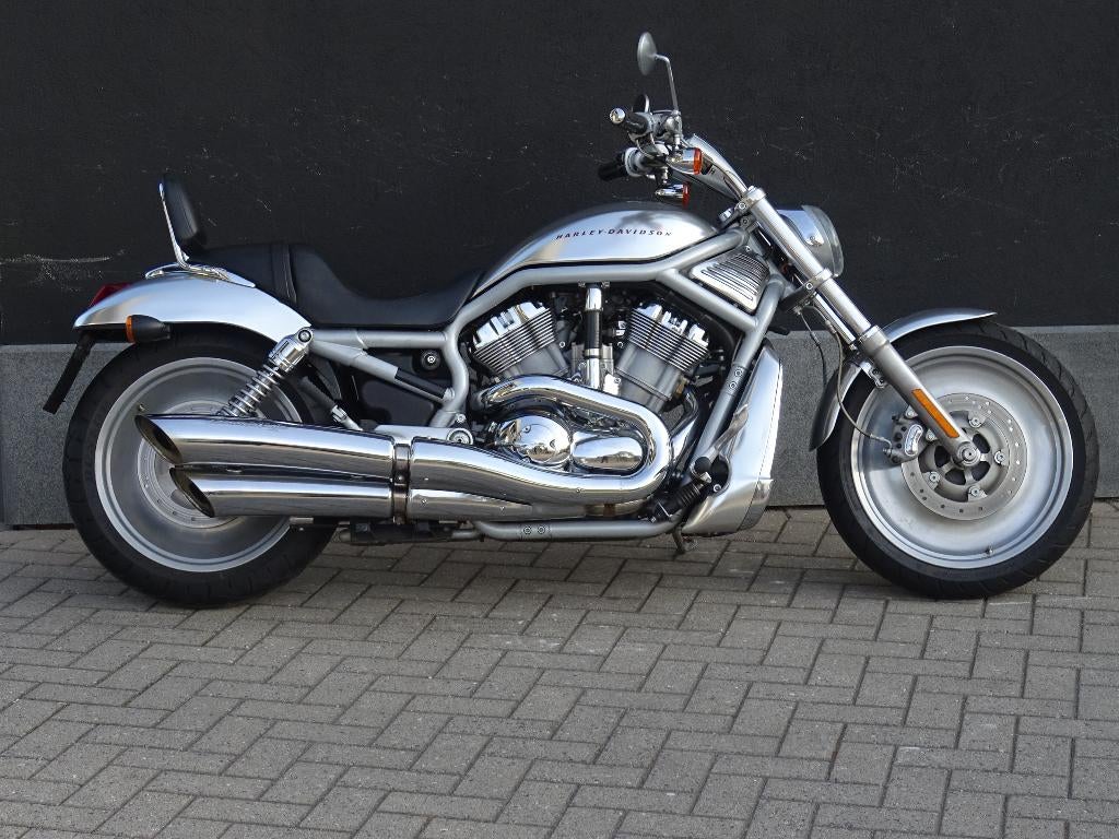 Harley Davidson V - Rod '2002, 2 cilinders, Sportuitlaat, Gebruikt, 1130 cc