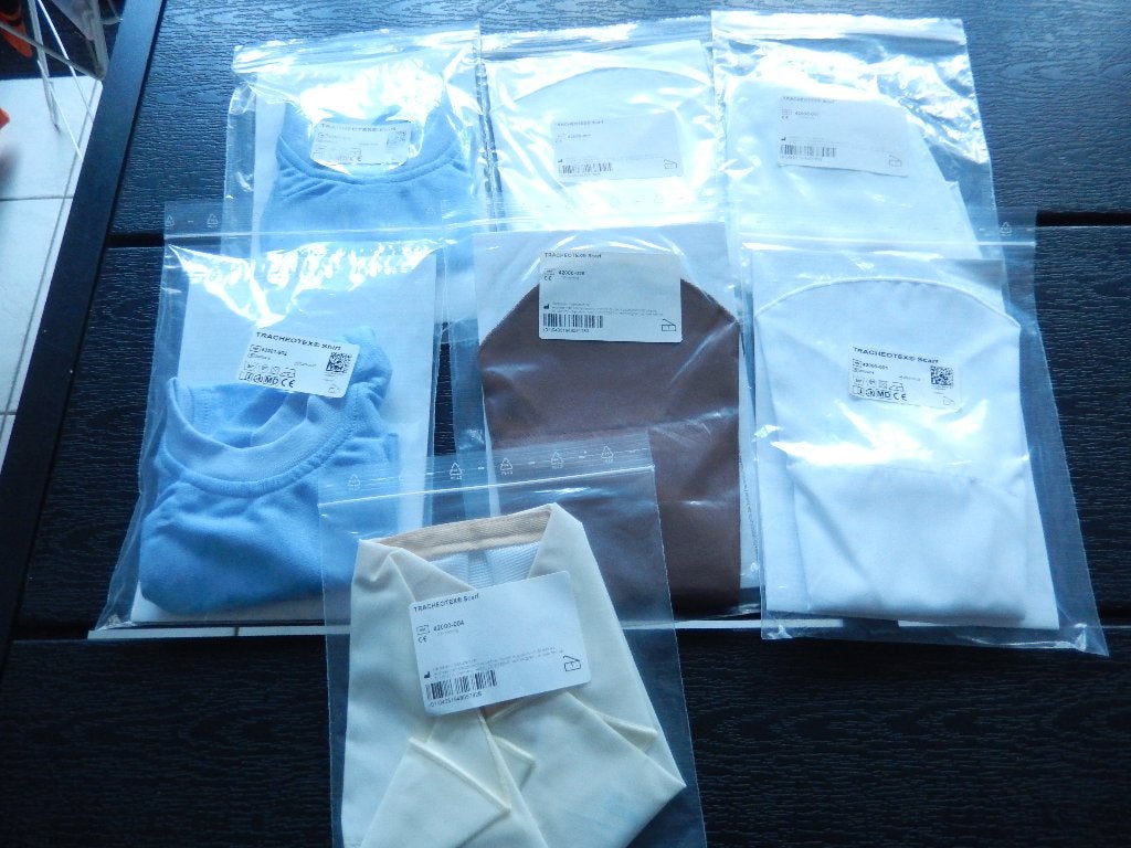 Diverse tracheo bex scarf (nieuw), Kleding | Dames, Overige Dameskleding, Ophalen of Verzenden, Zo goed als nieuw