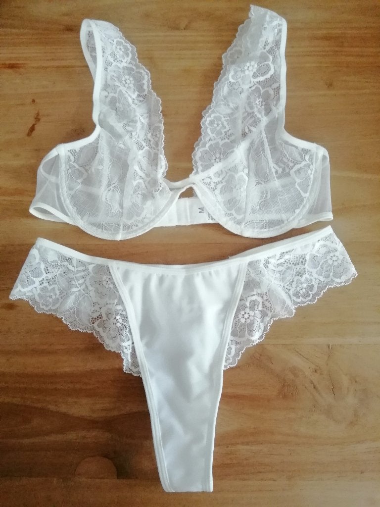 Ensemble de lingerie SHEIN - taille M - neuf, Vêtements | Femmes, Enlèvement ou Envoi, Blanc, Ensemble
