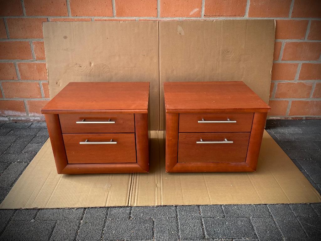 2 nachtkastjes - goede staat, Ophalen, Gebruikt
