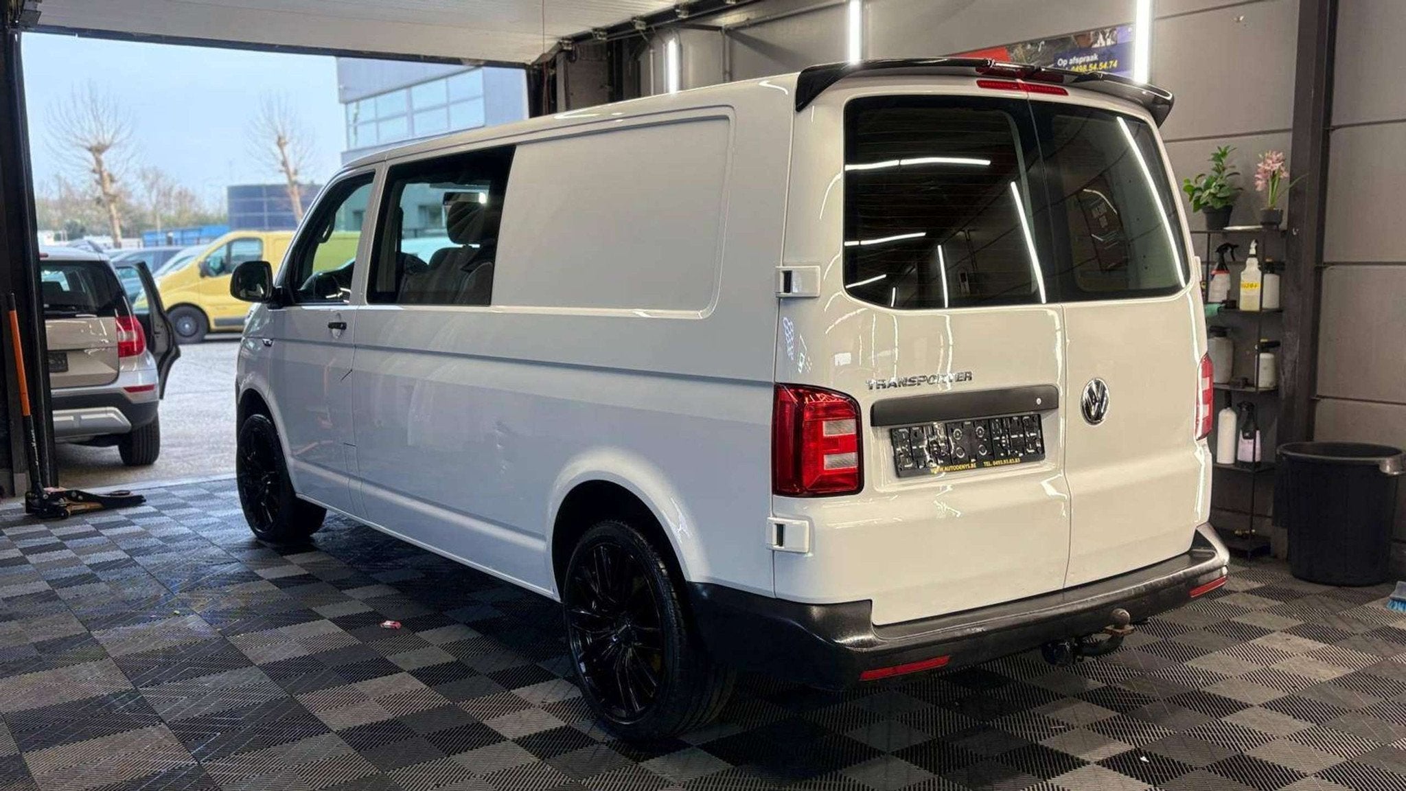 Volkswagen T6 TRANSPORTER 2.0 TDi Dubbel cabine 5-zitplaatse, Achat, 4 portes, Noir, https://public.car-pass.be/vhr/90874e53-baad-4d00-a45a-019710b60860