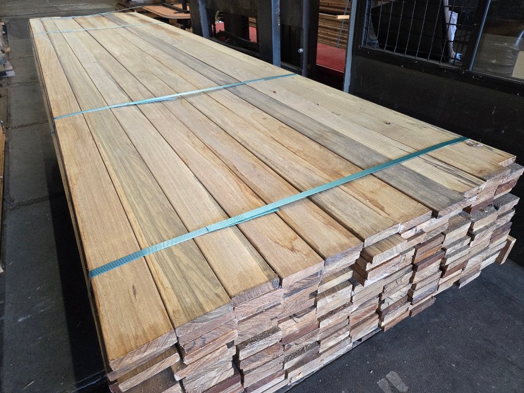 177 stuks hardhout terrasplanken lengte 395 cm - € 1250, Tuin en Terras, Palen, Balken en Planken, Ophalen of Verzenden, 250 cm of meer