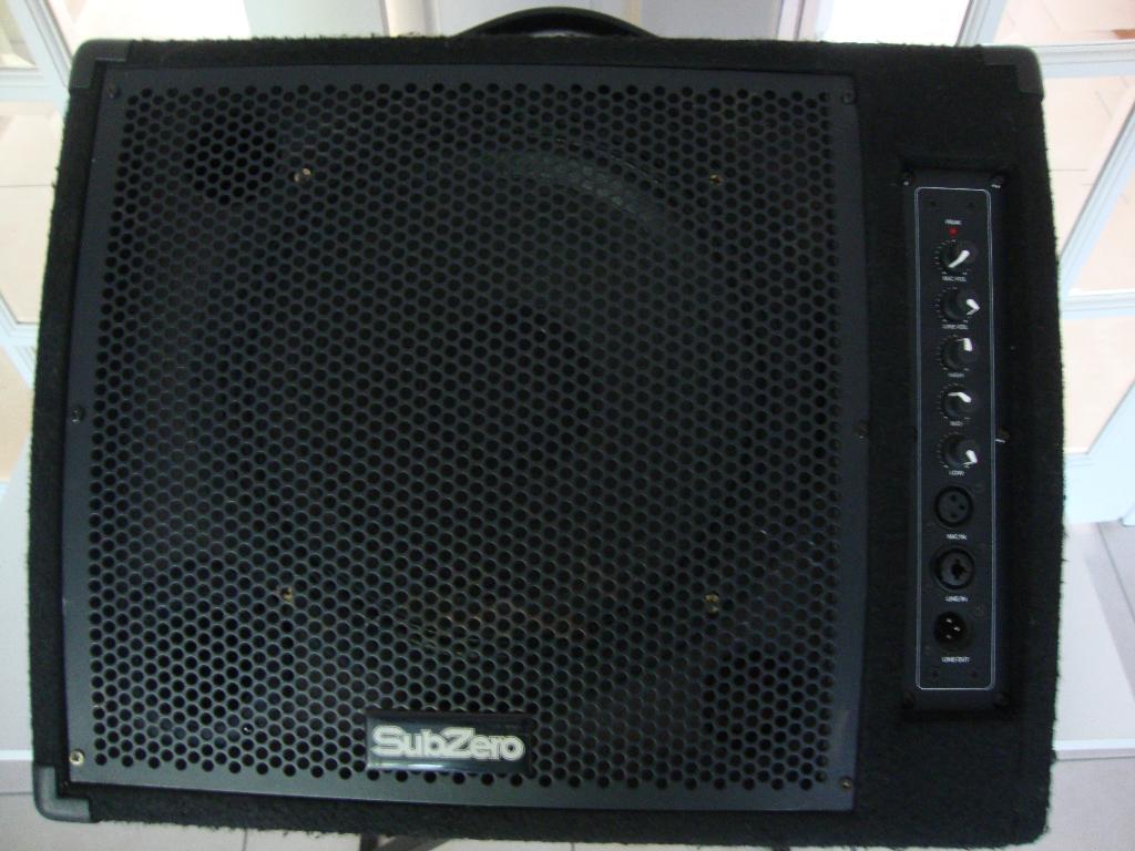 SubZero C12 MAE 230 W 12" Actieve Vloermonitor, Enlèvement ou Envoi, Utilisé, Moins de 500 watts, Moniteur(ampli)