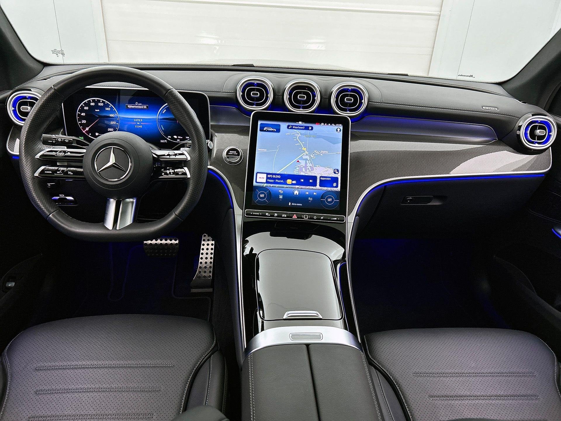 Mercedes-Benz GLC-klasse 300 e 4MATIC SUV AMG Line | Panoram, Autos, Achat, Entreprise, 2000 kg, Noir