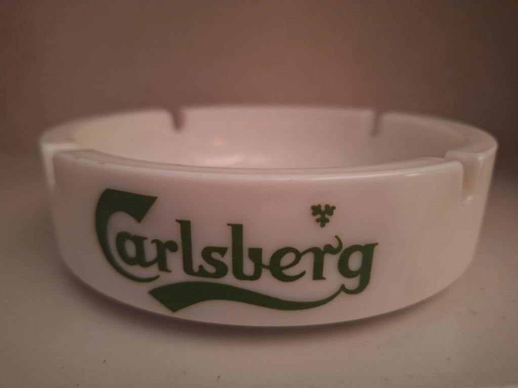 Oude porseleinen asbak brouwerij Carlsberg bier, Verzamelen, Biermerken, Ophalen of Verzenden
