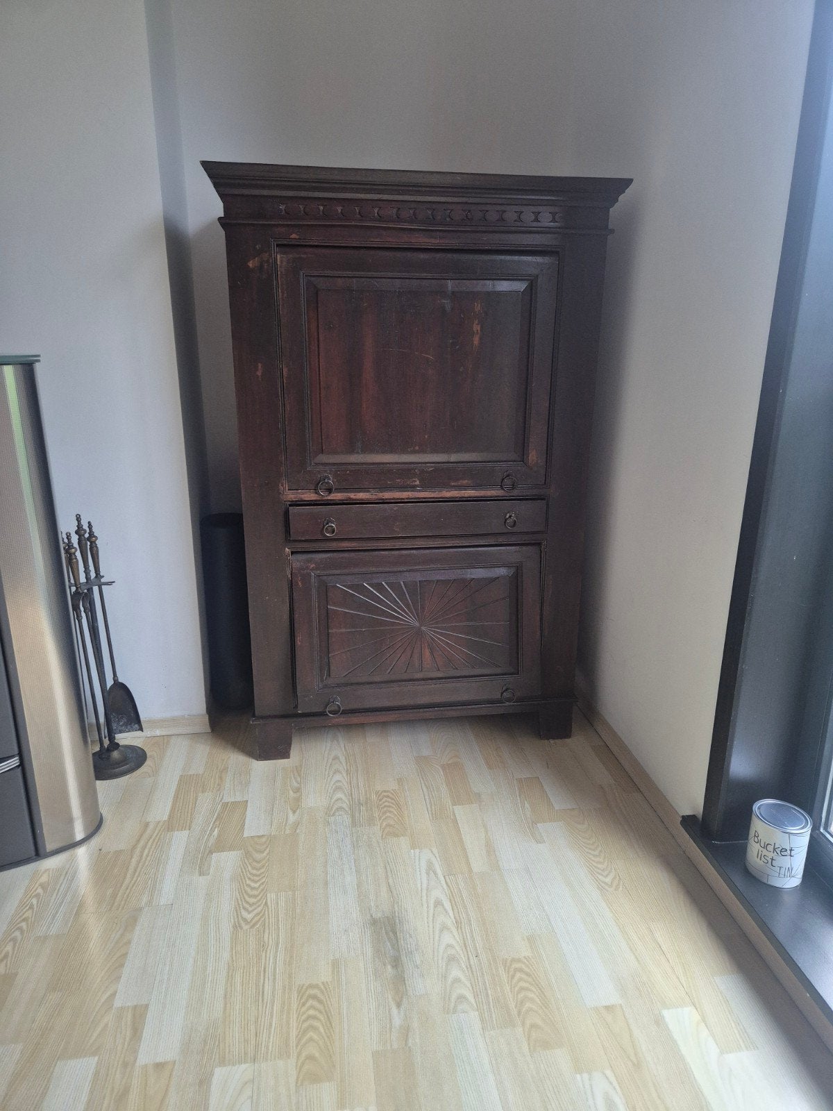 Eiken bureau kast, Ophalen