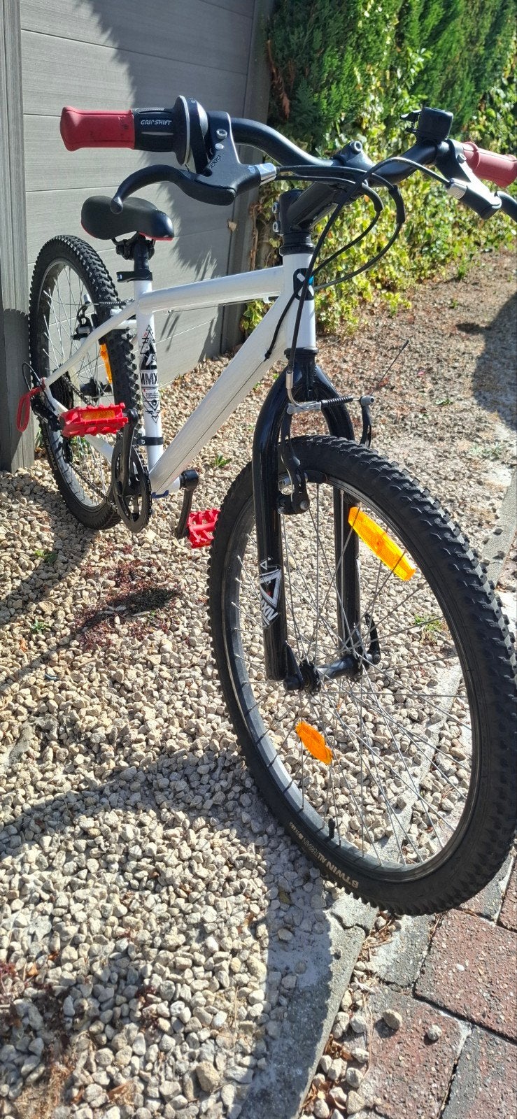 velo 24pouces  filles / garçon 9ans à 12ans de 1m25 a 1m40, Vélos & Vélomoteurs, Enlèvement, Vitesses