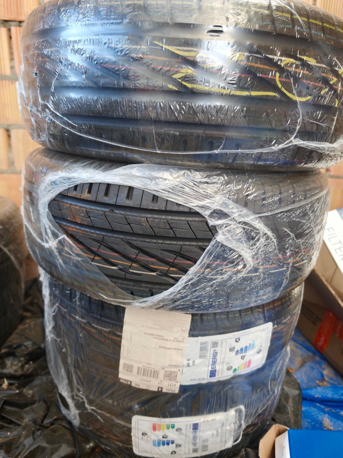 4x uniroyal 195/45 r16, Enlèvement, Pneu(s)