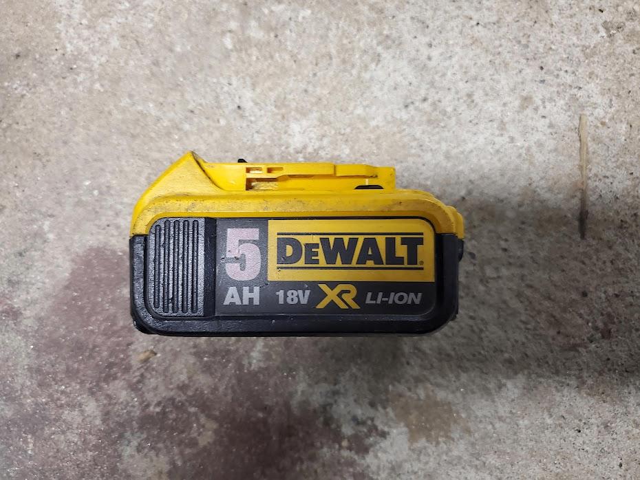 Batterie Dewalt XR 5.0Ah 18V, Enlèvement ou Envoi, Utilisé