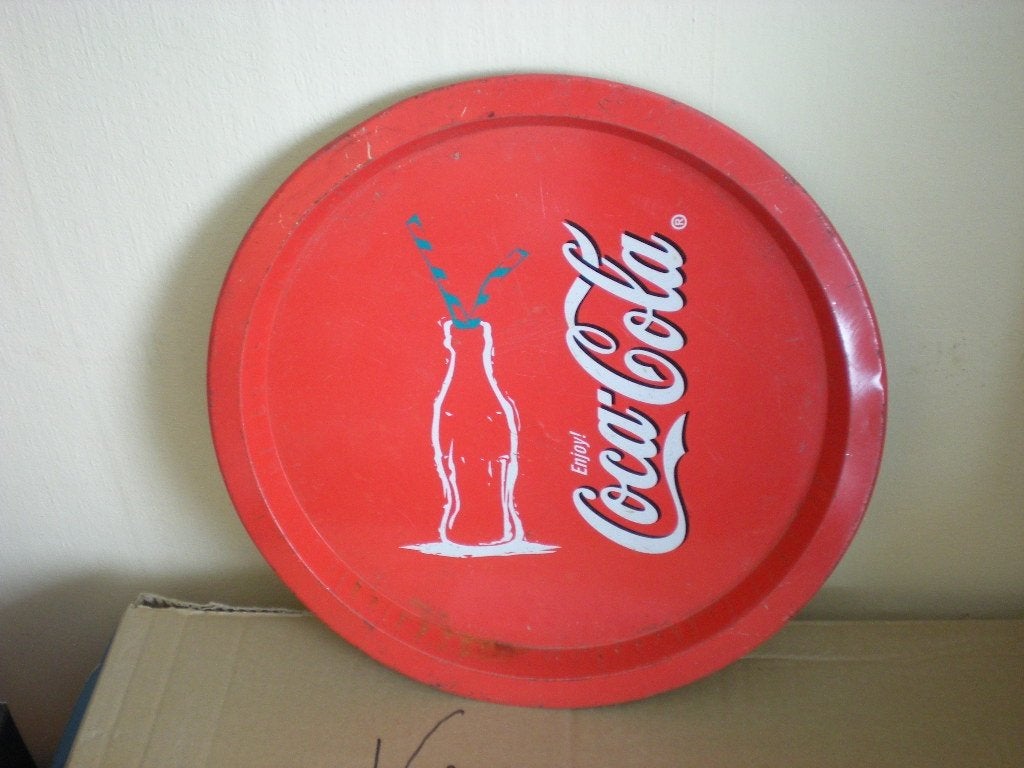 COCA COLA  Plateau  32 cm, Enlèvement ou Envoi, Utilisé, Panneau, Plaque ou Plaquette publicitaire