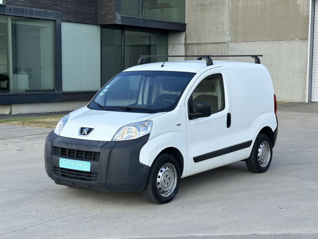 Peugeot Bipper 2011 Airco Trekhaak 124000km, Auto's, 1242 cc, Wit, Bedrijf, 55 kW
