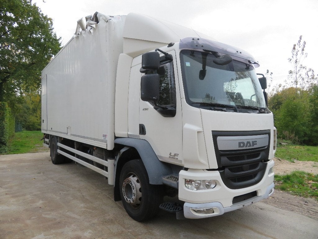 DAF LF250FA - Bakwagen - 272.969km - 2016 - €6, Autos, Achat, Volant multifonction, Euro 6, Entreprise