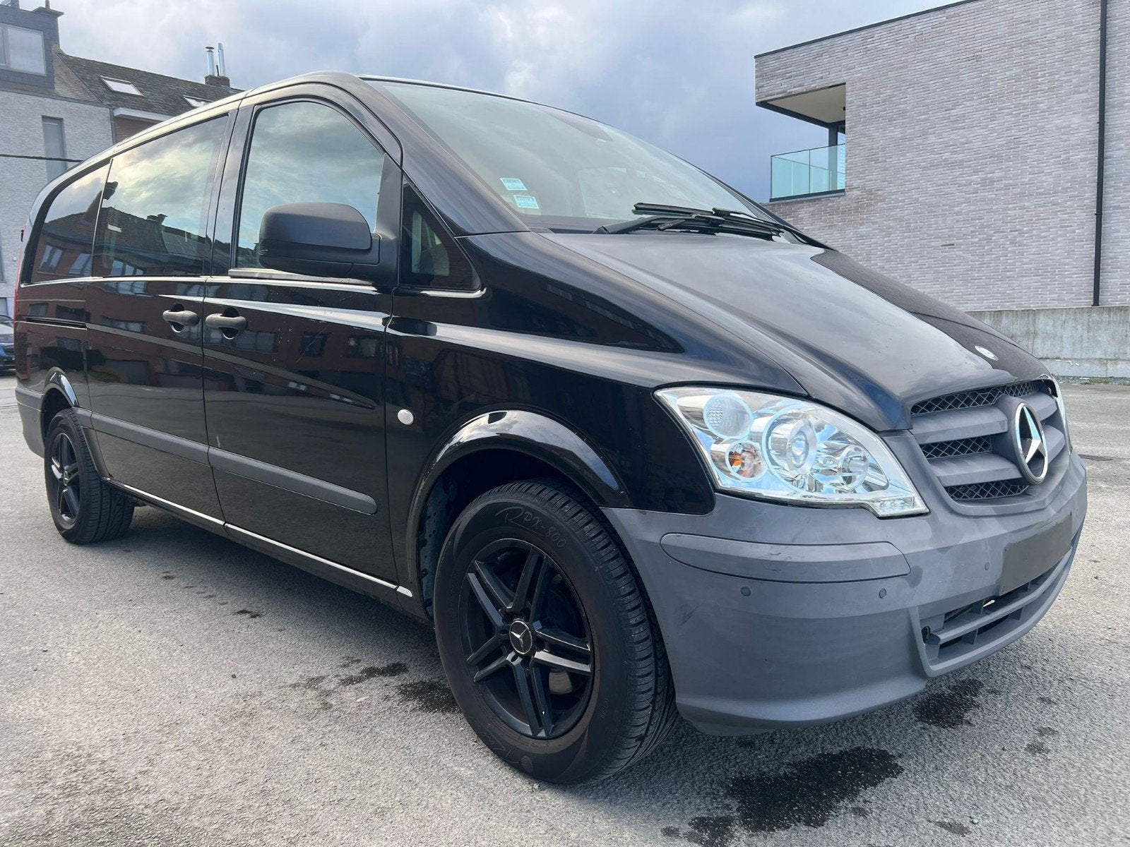 MERCEDES VITO 3.0 CDI EURO5 VERSNELLINGSBAK, Auto's, Bestelwagens en Lichte vracht, Automaat, Euro 5, Stof, Zwart
