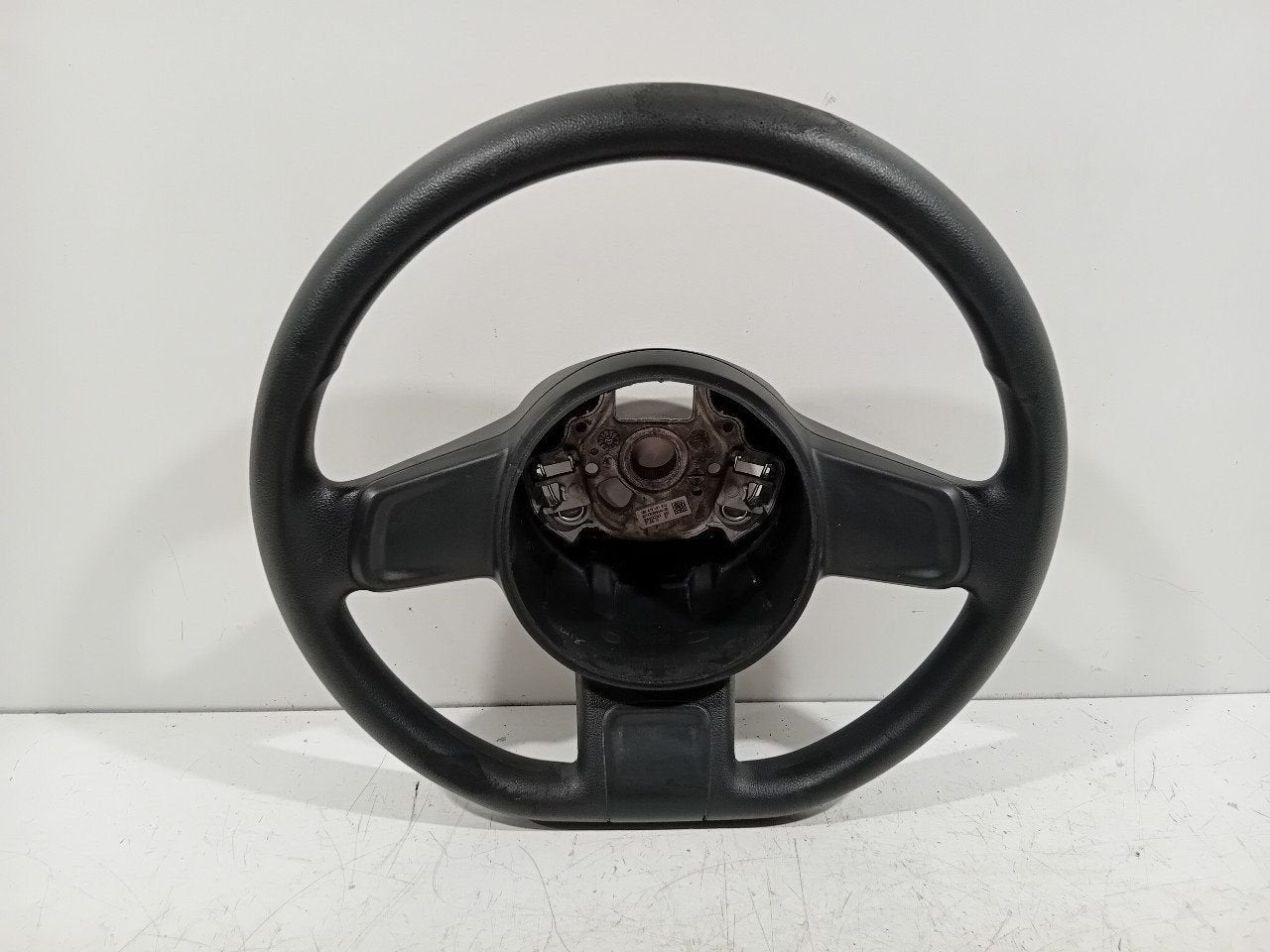 Stuur Volkswagen Up, Onderdelen@venauto.nl, Van der Ven Autorecycling B.V., Gebruikt, Ettenseweg 76, 4706 PB Roosendaal, The Netherlands