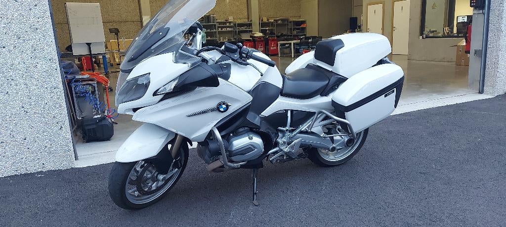 BMW R1200RT watercooled 2016 - ex politie motor -56000 km, Motoren, Motoren | BMW, 2 cilinders, Occasion, Traction Control, Motorrijbewijs A