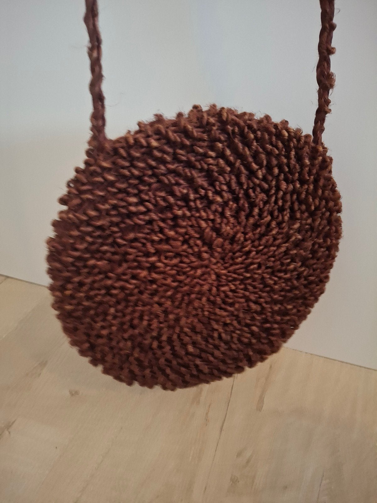 Handtas geweven, Handtassen en Accessoires, Tassen | Damestassen, Ophalen, Zo goed als nieuw, Bruin, Handtas