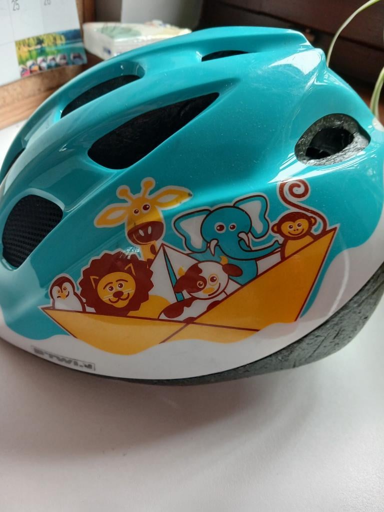Mooie fietshelm,baby,kind, Fietsen en Brommers, Ophalen of Verzenden, Gebruikt, Jongen of Meisje, Decathlon Btwin