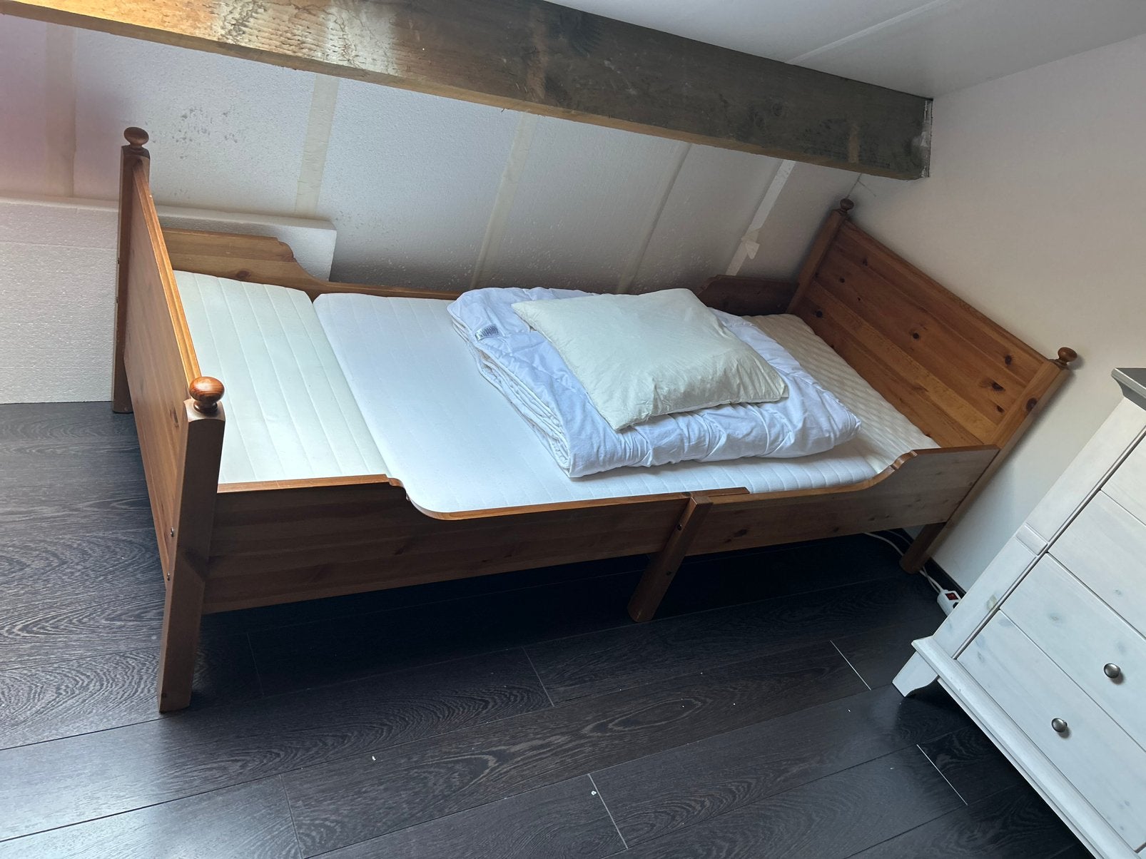 Lit évolutif coulissant LEKSVIK IKEA 208x90, Huis en Inrichting, Ophalen, Gebruikt