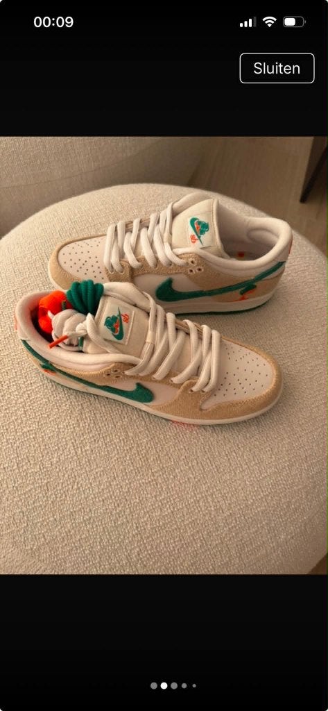 Limited edition jarritos x Nike dunks, Sport en Fitness, Basketbal, Ophalen of Verzenden, Nieuw, Schoenen