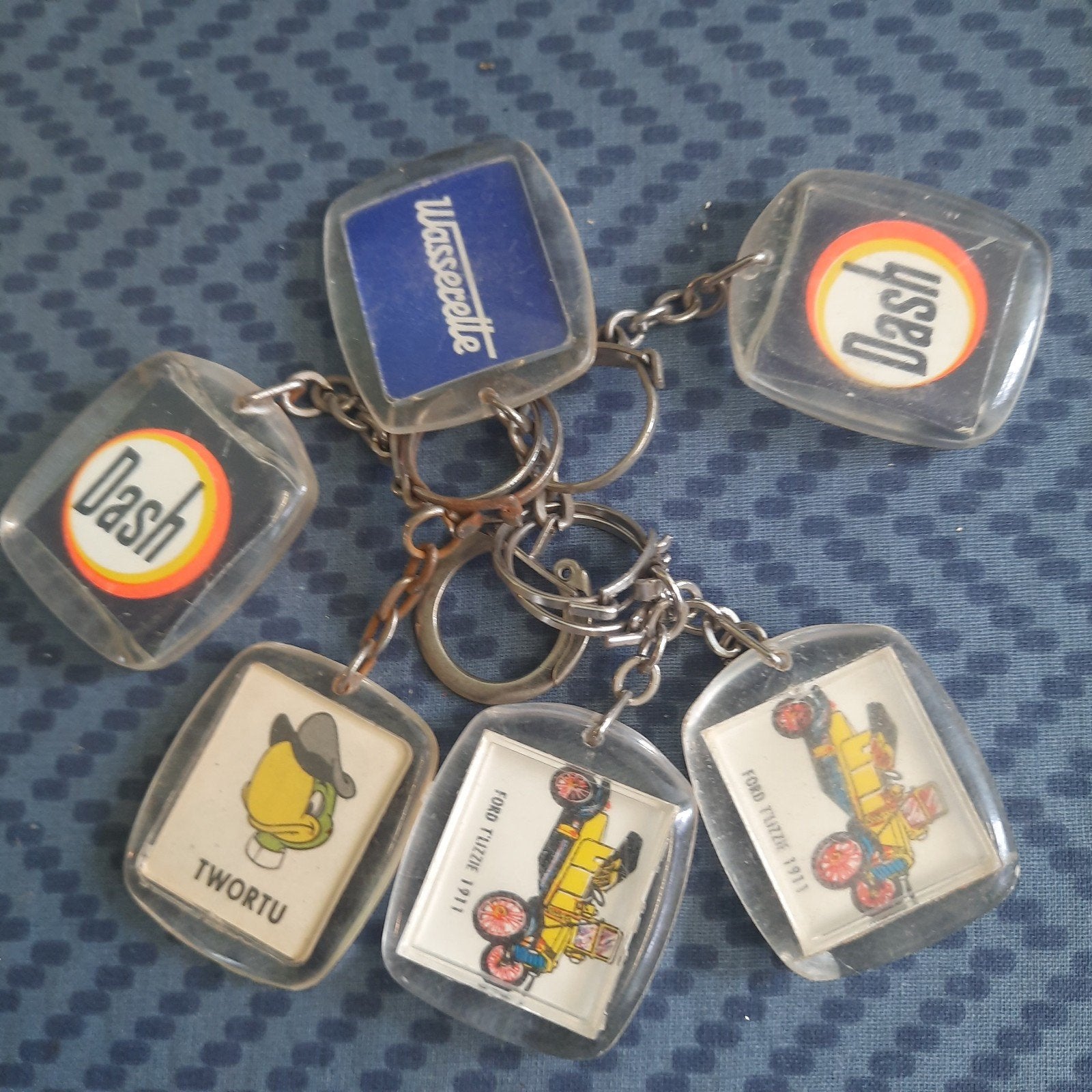 6 porte-clés VINTAGE : DASH avec OLDTIMERS, Collections, Porte-clés, Comme neuf, Marque, Enlèvement