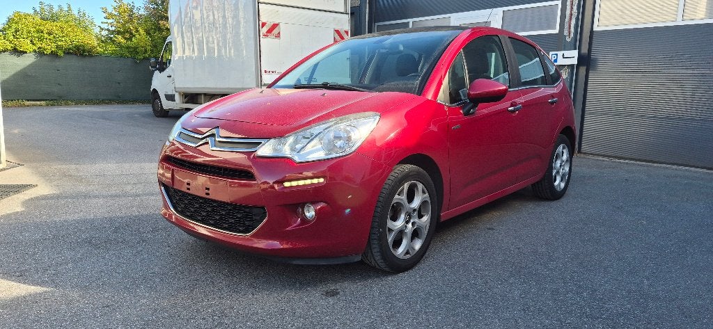 Citroën C3 exclusive de 02/2015 Climatisation  Navi-Pano, Autos, Rouge, Achat, Euro 6, Boîte manuelle