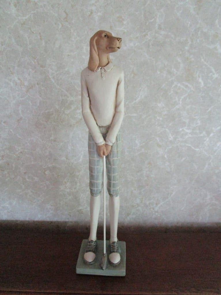 Accroche regard: sculpture mignonne chien jouant au golf, Enlèvement ou Envoi, Comme neuf, Multicolore, Autres styles