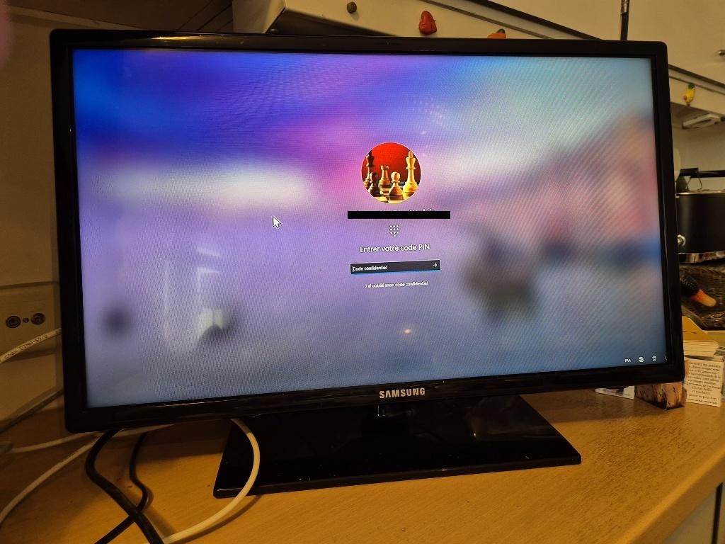 TV Samsung 26 pouces – fonctionne bien – avec socle, Audio, Tv en Foto, Televisies, Ophalen, 50 Hz, HD Ready (720p), Samsung