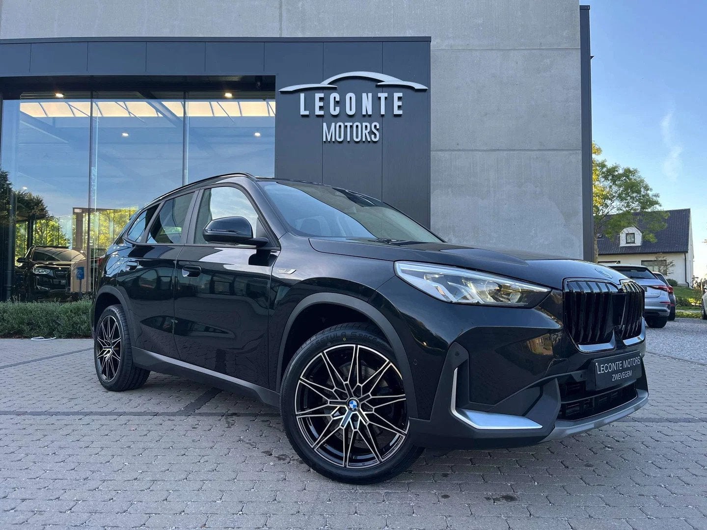 BMW X1 X1 PHEV 1.5iA xDrive25e Widescreen/Carplay/Camera/..., Auto's, 245 pk, Stof, Gebruikt, https://public.car-pass.be/vhr/bb35edff-f540-4d90-b919-b8d7a90c7ba6