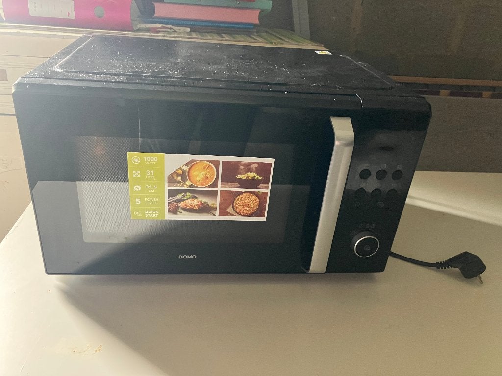 micro ondes, Ophalen, Zo goed als nieuw, Draaiplateau, Vrijstaand