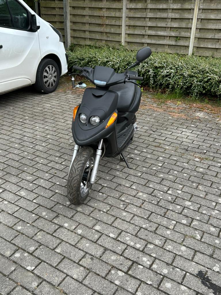 Yamaha next, Fietsen en Brommers, Scooters | Yamaha, Zo goed als nieuw, Overige modellen, Klasse B (45 km/u), Tweetakt, Ophalen