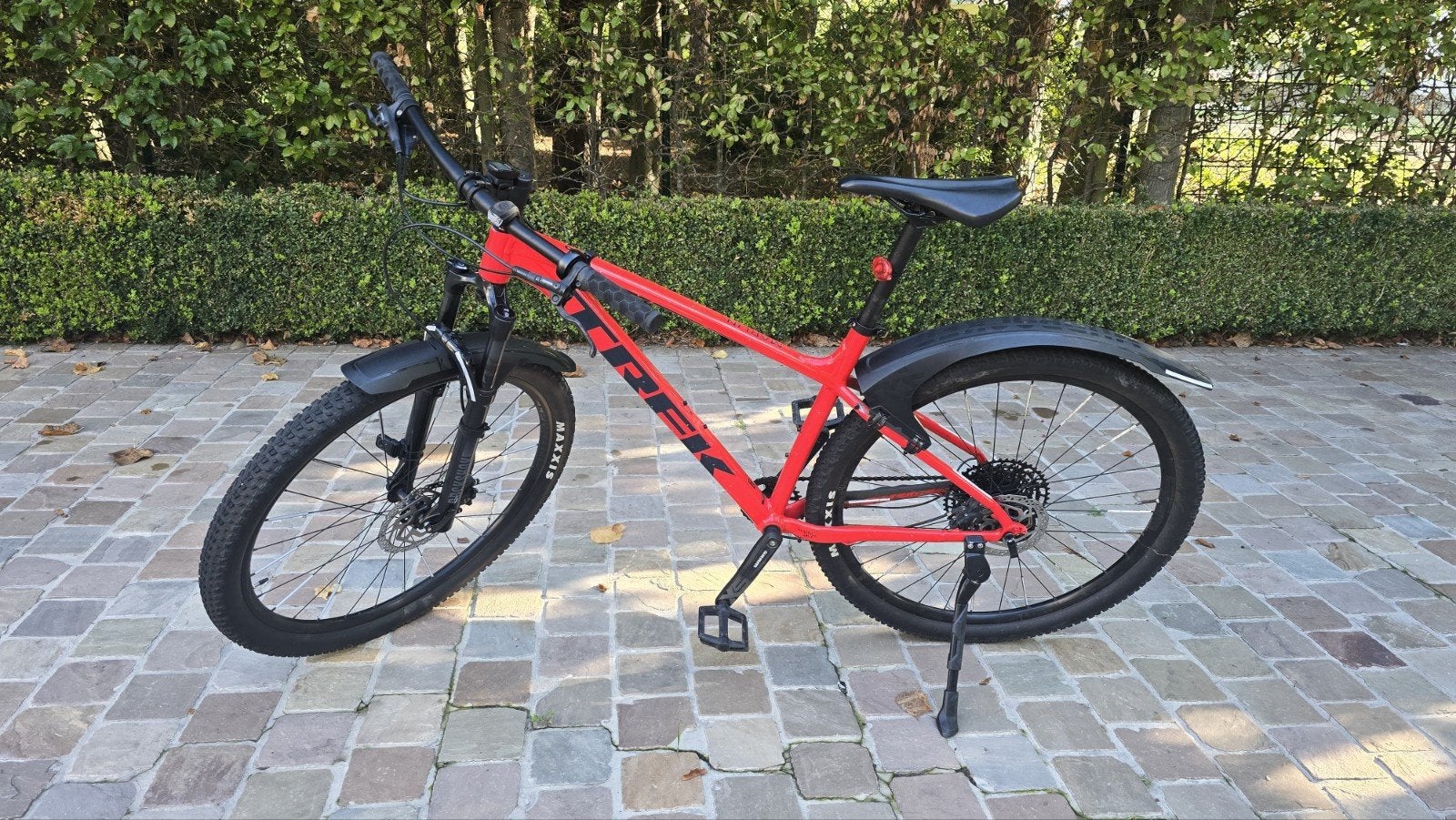 Mountainbike Trek Marlin 8 M/L, Fietsen en Brommers, Ophalen, Zo goed als nieuw, Trek